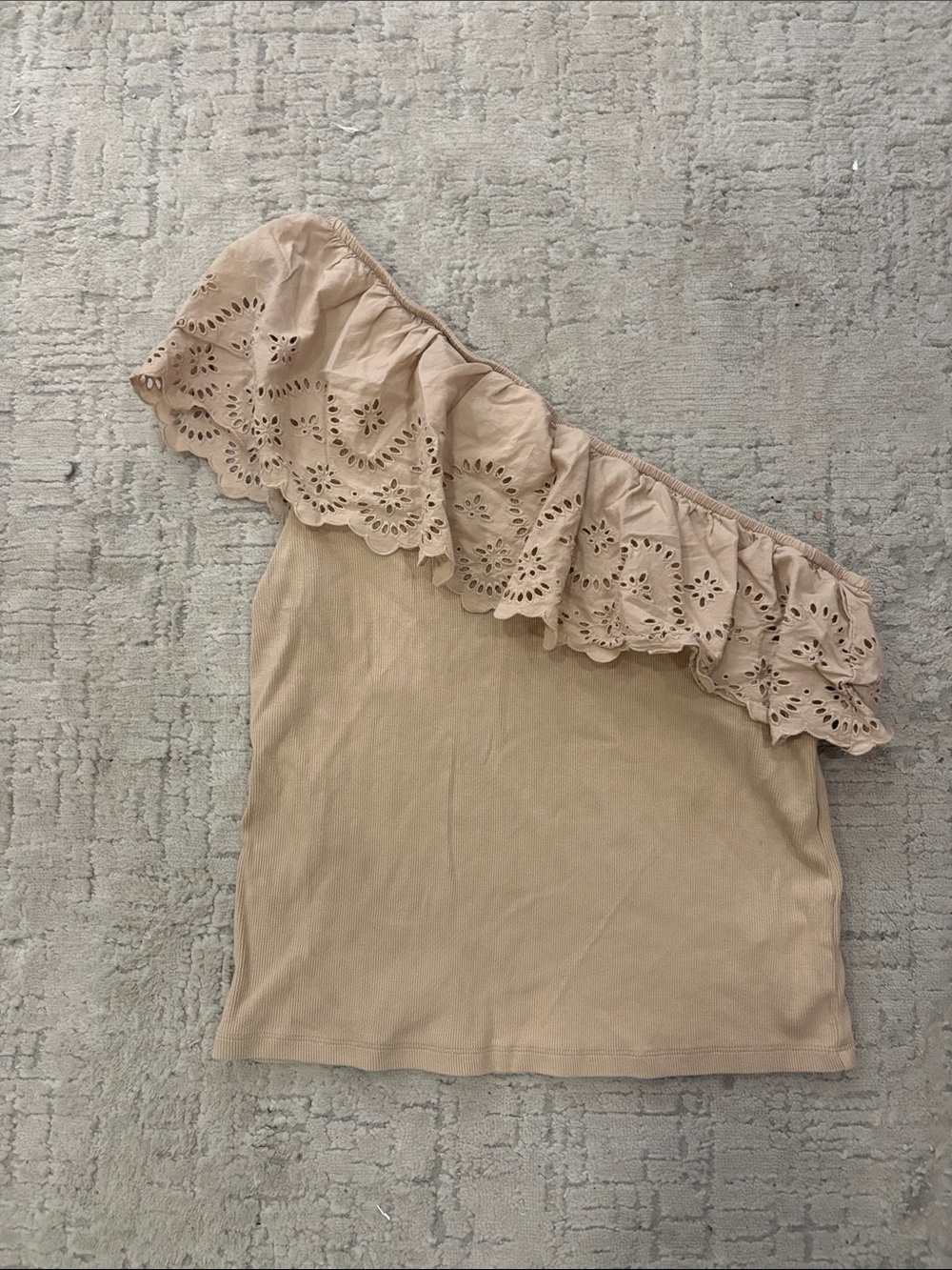 Old Navy One-Shoulder Eyelet Ruffle Camisole - Tan